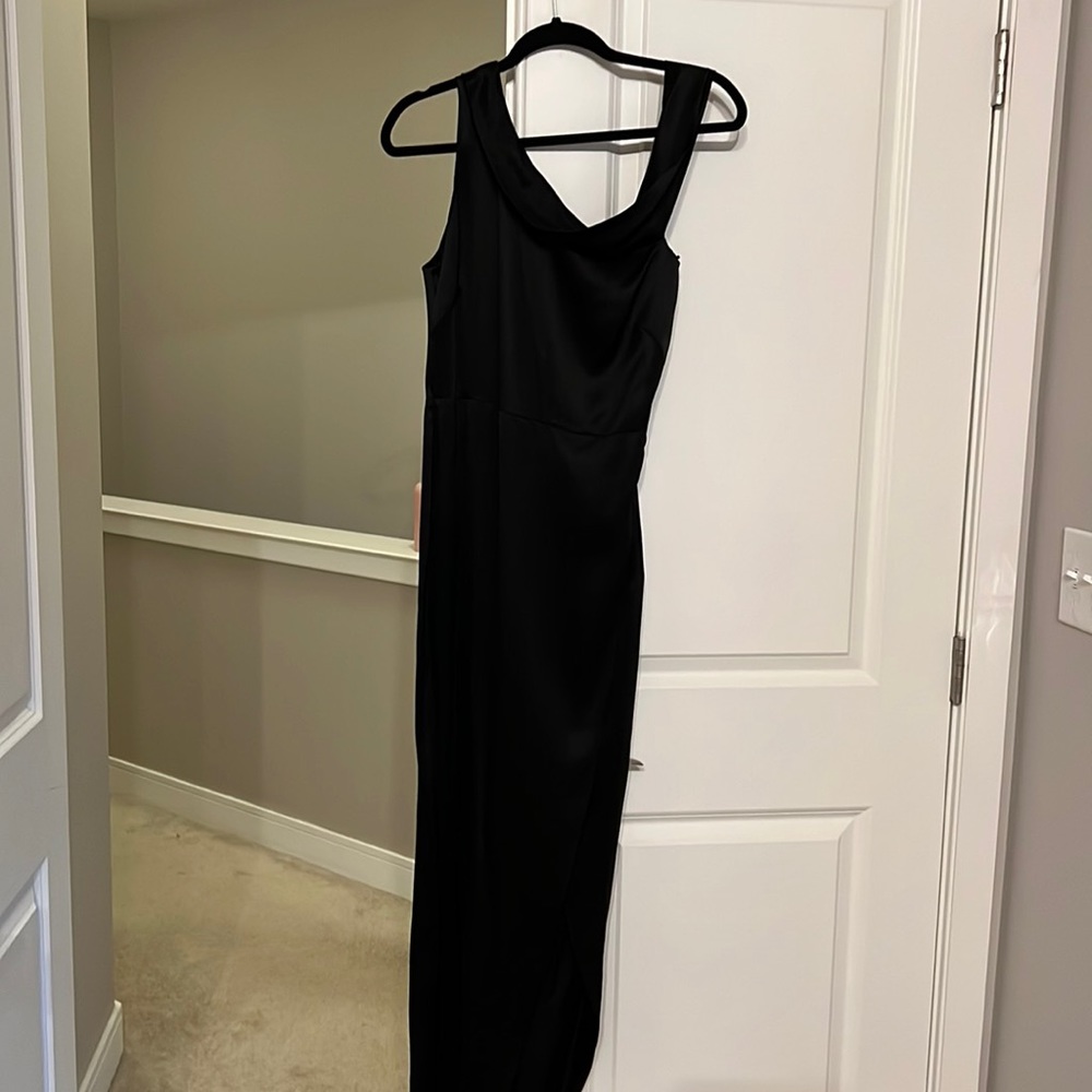 Michelle Mason black one shoulder dress with slit